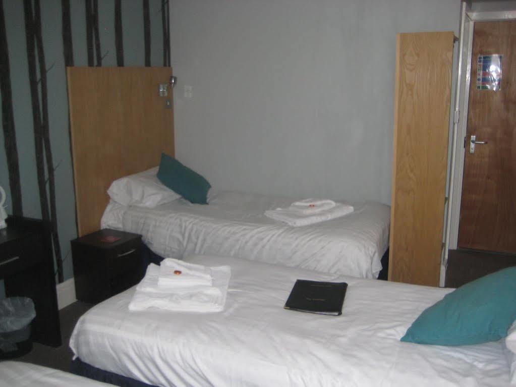 Bed and Breakfast The Dragonfly Blackpool Esterno foto