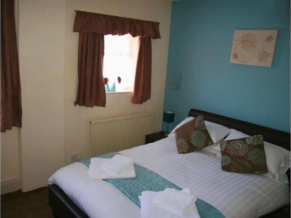 Bed and Breakfast The Dragonfly Blackpool Esterno foto